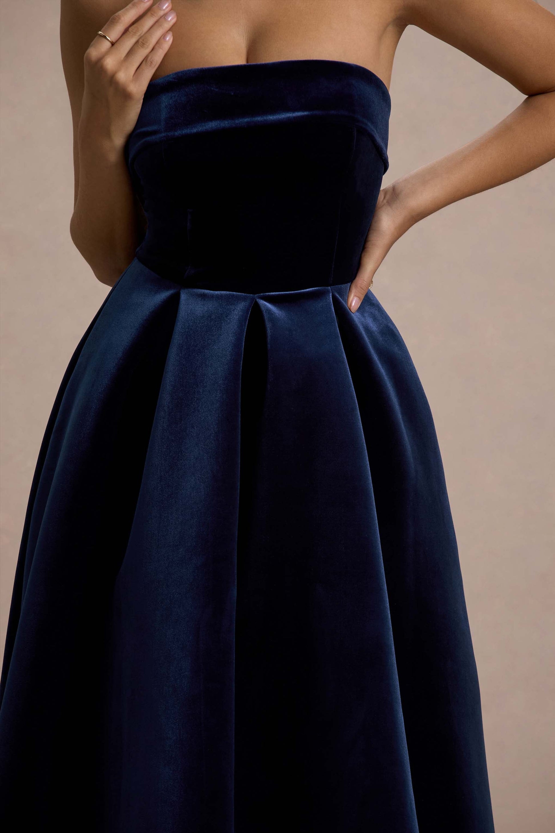 Lola Kleid