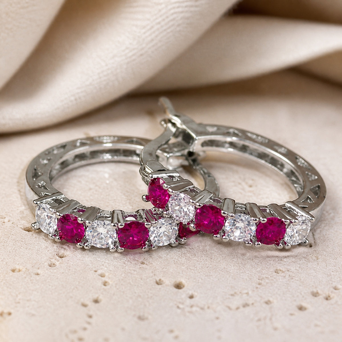 Minimalist Inlaid Zirconia Earrings