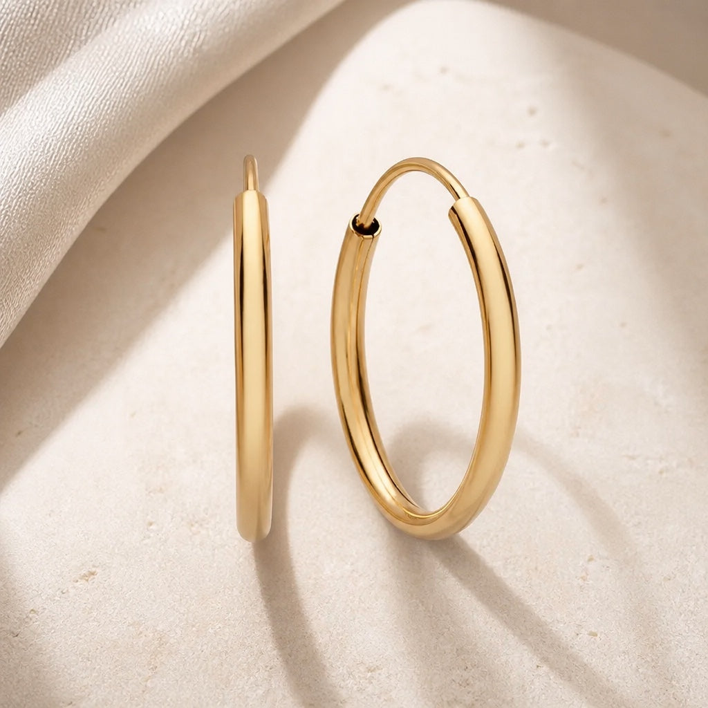 Noemie Sorel White Gold Earrings