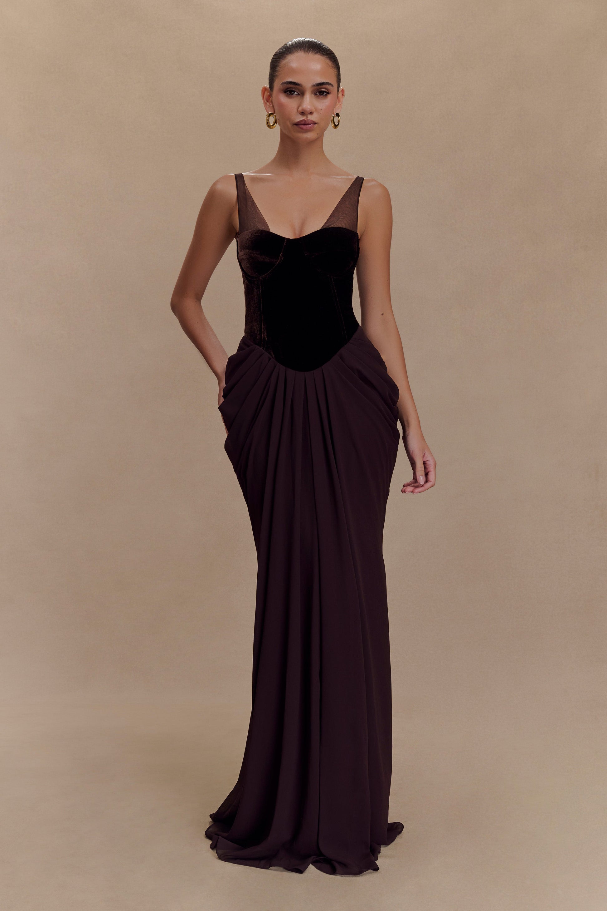 Robe Isabella