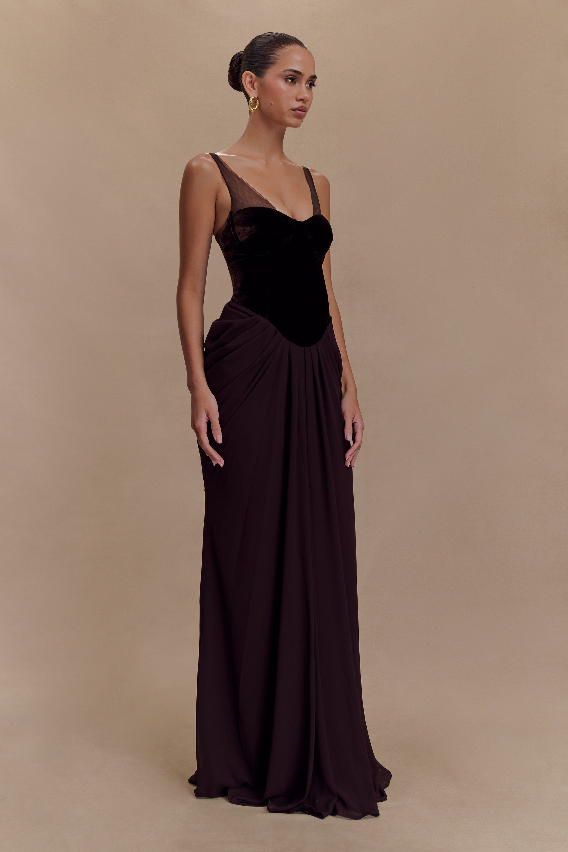 Robe Isabella