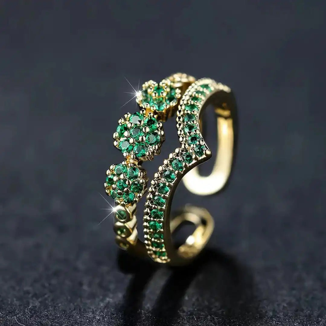 Sparkling Emerald Pearl Ring