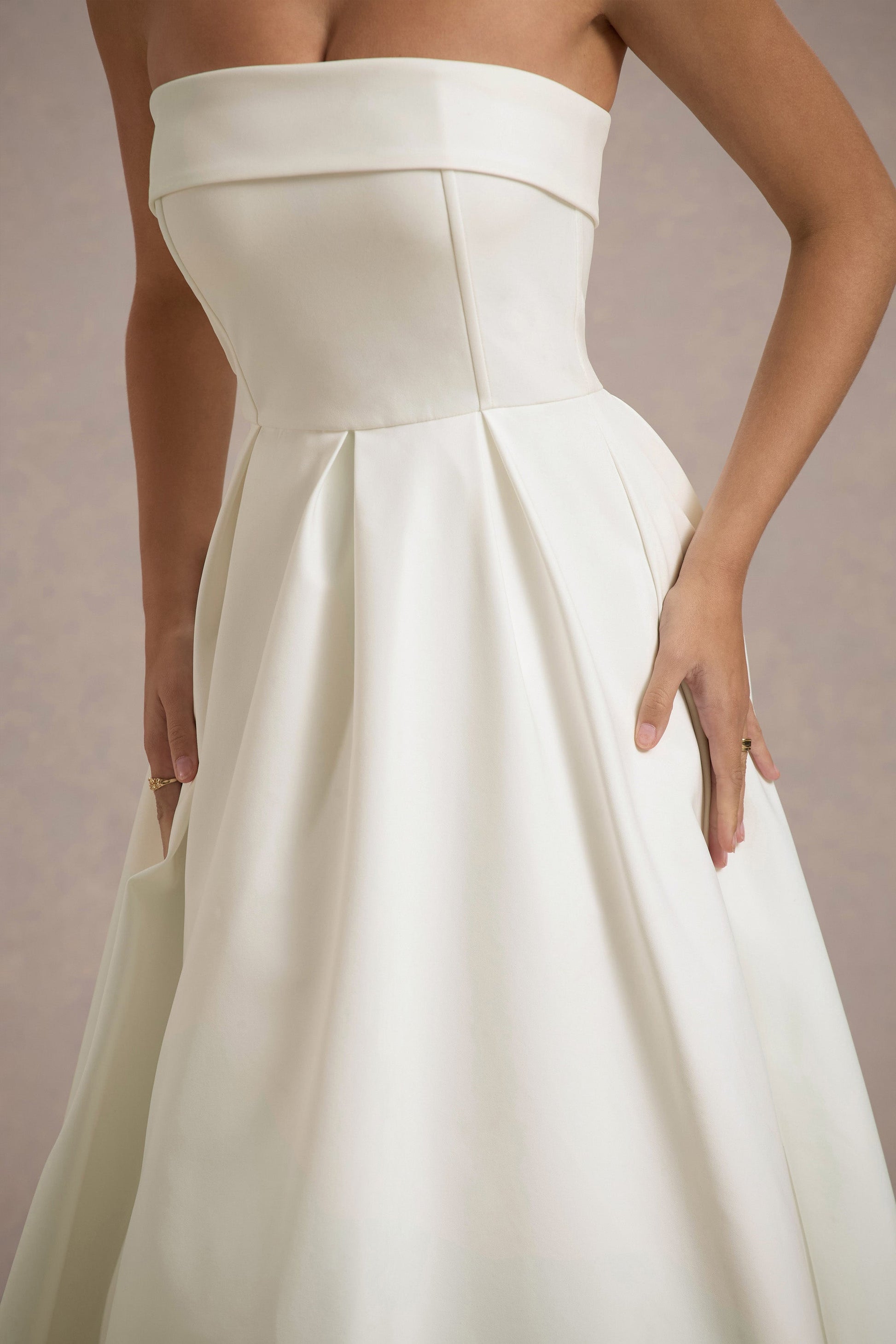 Robe Lyra