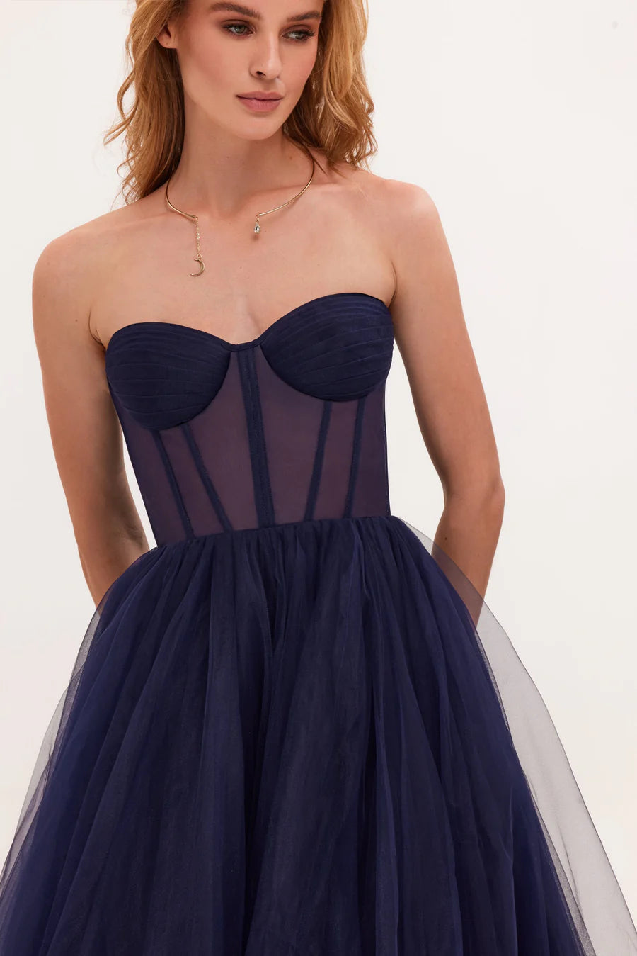 Vionetta Dress