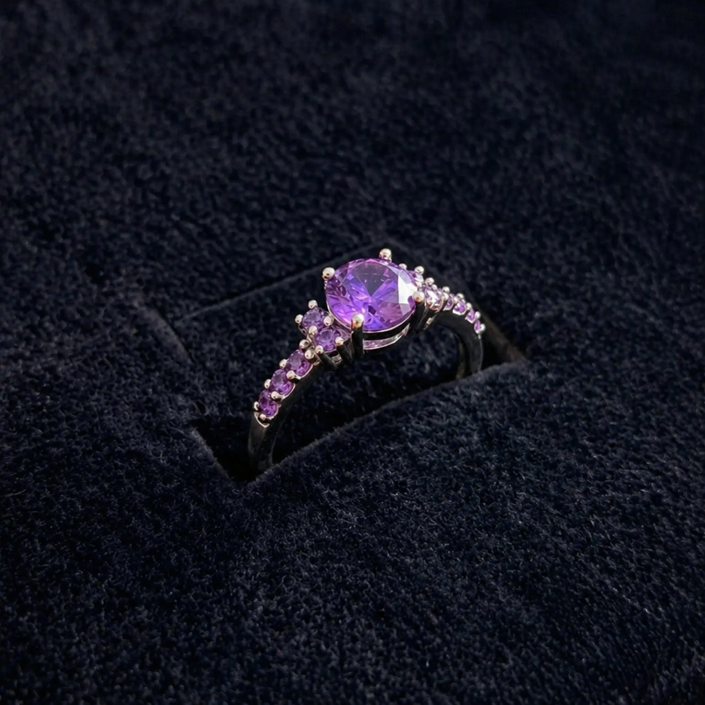 Celia Virelyn White Gold Amethyst Ring
