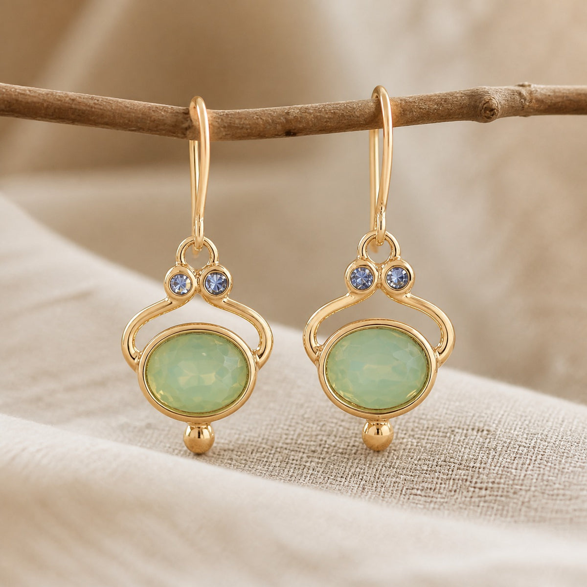 Emerald Gleam Gold Earrings